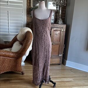 BEBE KHAKI SCOOP SLEEVELESS LACE DRESS LARGE NEW STRETCH